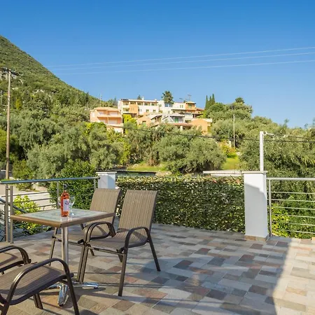 Oikia Demetria Lefkas Case de vacanță